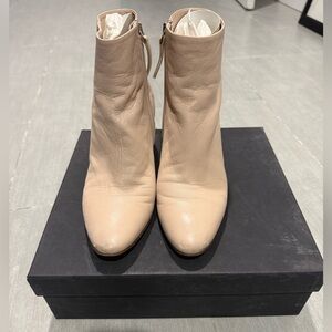 Theory, Elegant Tan Leather Booties women’s size 40 (dust bag and box included)